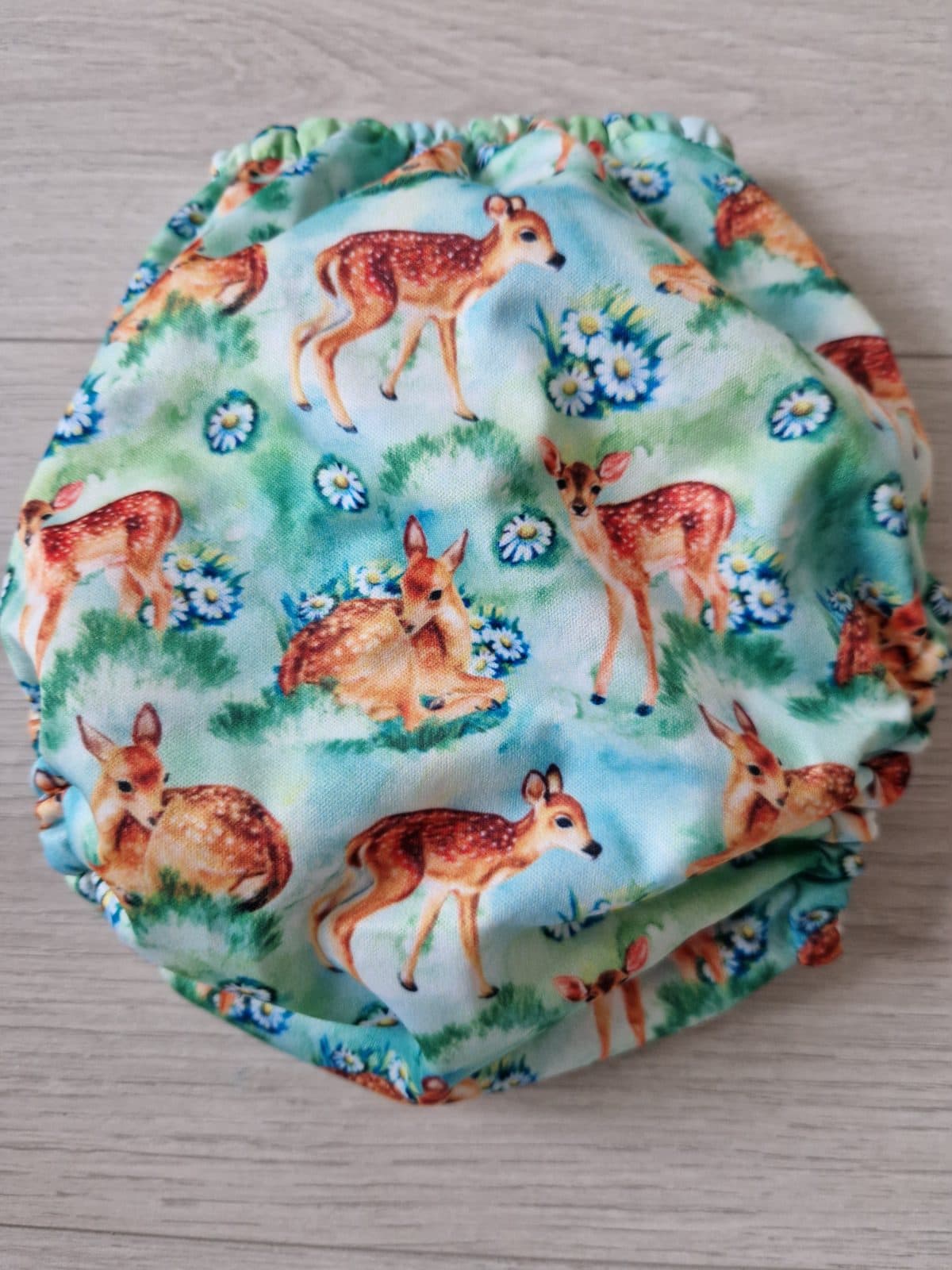 Peurat niityllä